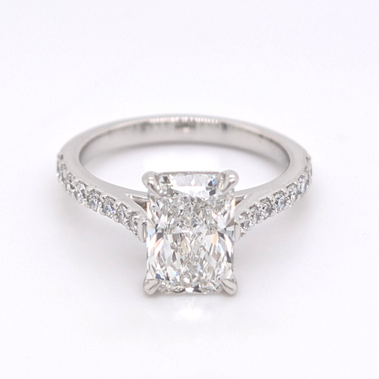 Platinum 2.33ct Lab Grown Radiant Diamond Solitaire Ring murray co jewellers belfast engagement rings
