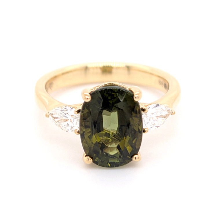 18ct Yellow Gold 3.53ct Tourmaline & 0.50ct Diamond 3 Stone Ring murray co jewellery belfast