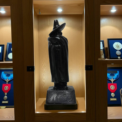 9-1/2" tall Military Intelligence Cloak and Dagger Statue with free engraving. Engraving area is 3.0" wide x 1.5" High.  Also available in female version.