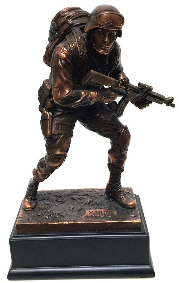 BRONZE CLAD MARINE MILITARY STATUE. HIGHLY DETAILED 11.5 INCHES TALL MOUNTED ON BLACK BASE.