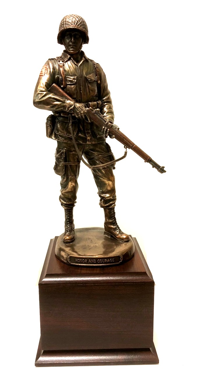 Salute Our Heroes Military Soldier Statue - QS61 - Design Toscano