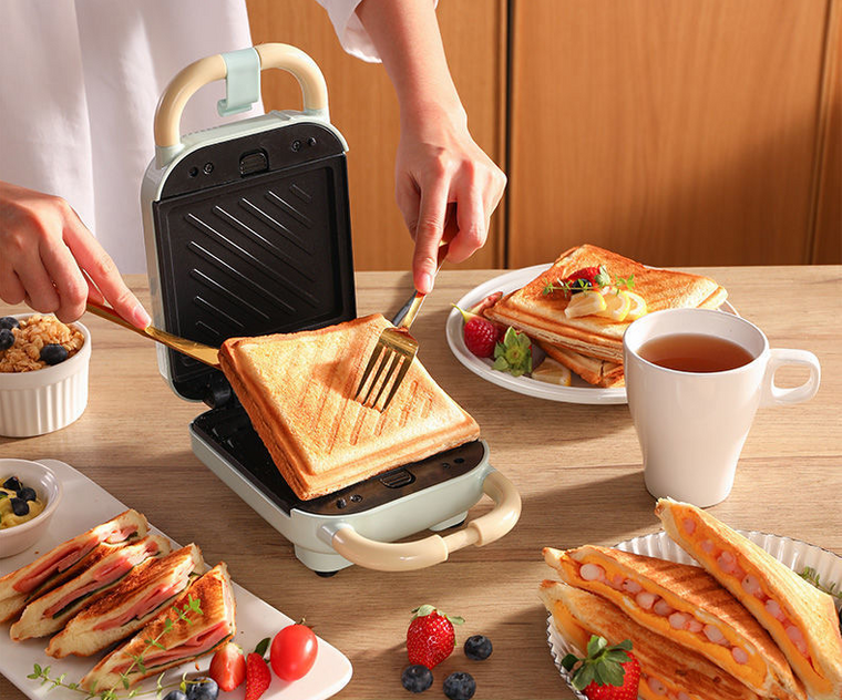 Bread and toast press Sandwich machine multifunctional breakfast machine Q119-CJCF1114167