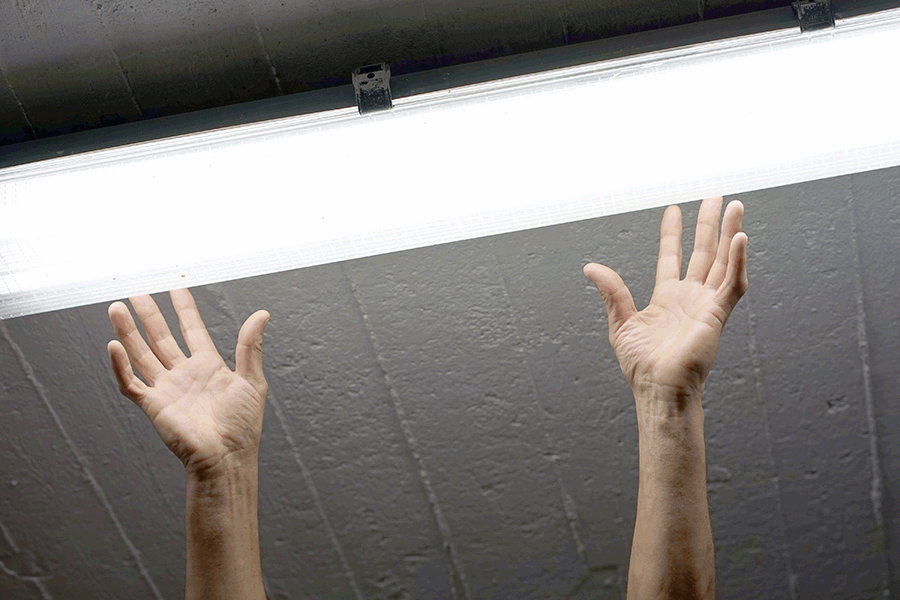 Why are my LEDs flickering? Causes and Solutions 