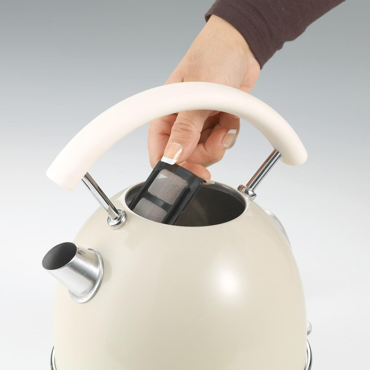 ARIETE VINTAGE 1.7L DOME KETTLE CREAM