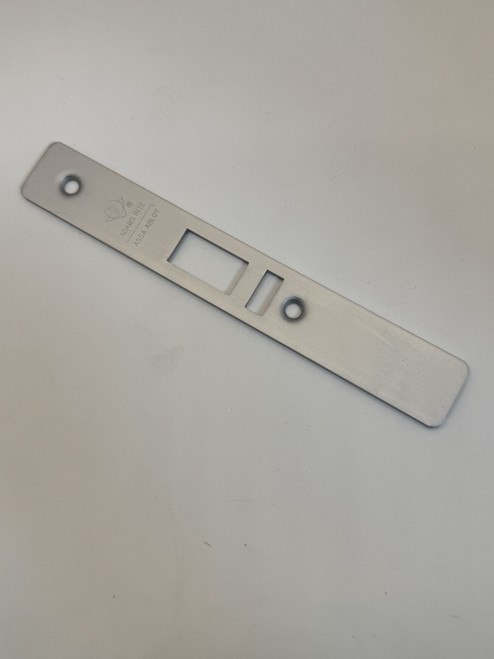 4500 Standard Duty Deadlatch Faceplate