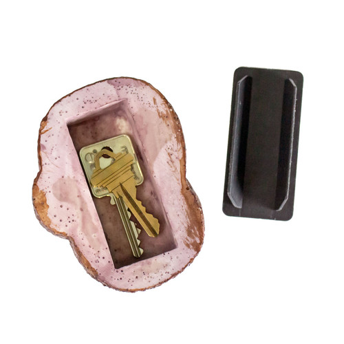 Doggiedoo Key Hider | 1/Card
