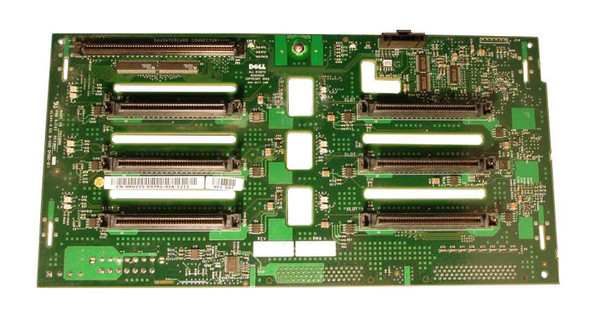 R0225 - Dell 6-Ports SCSI Backplane Board for PowerEdge 2600