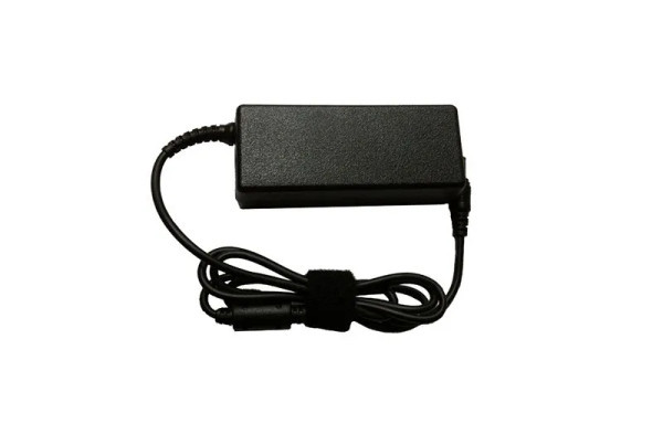 PLUS220 - Compaq 100-240V AC 20V DC 2.5A Power AC Adapter