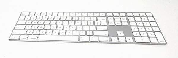 MWR23Z/A - Apple Magic Keyboard iPad Pro 11 M4 black int.