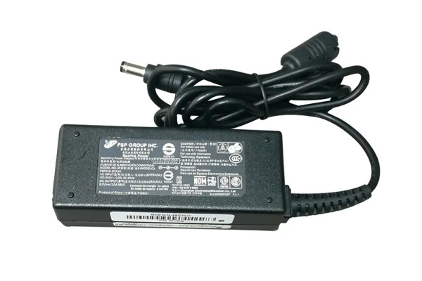 J9767A - HP 15-Watts 5V DC 3A Power Adapter for 4110/4120 IP Phone