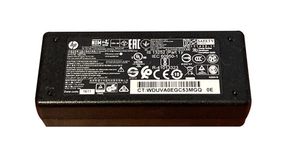 HSTNN-CA40 - HP 45-Watts 19.5V 2.31A Power Adapter for Pavilion 245/246/250/255 Series