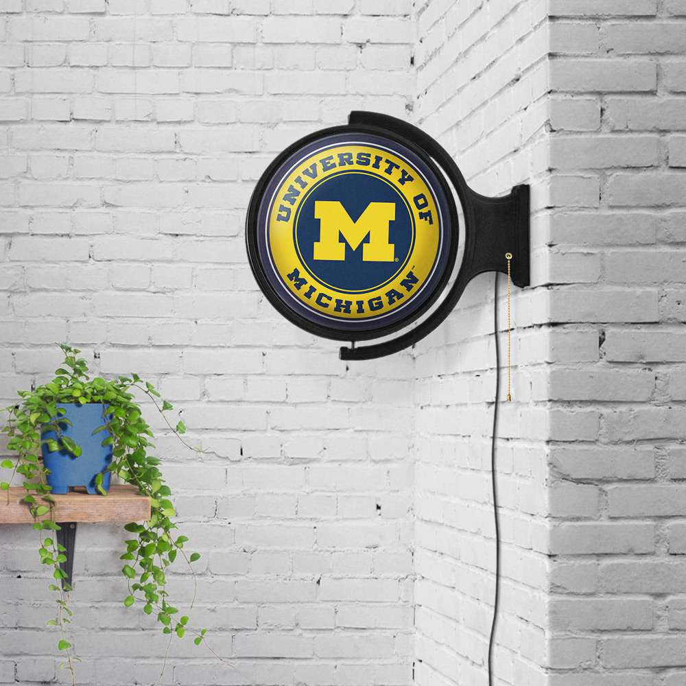 Michigan Wolverines Original Round Rotating Lighted Wall Sign