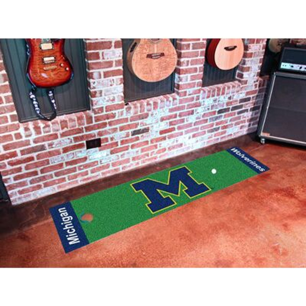 Michigan Wolverines Putting Green Mat | Fanmats | 9075