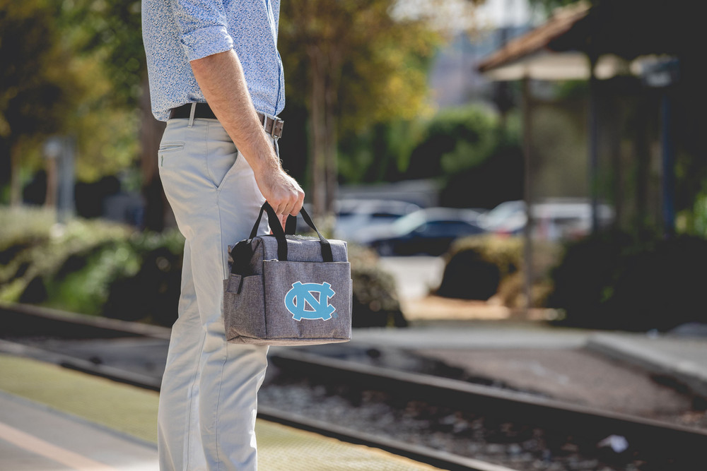 North Carolina Tar Heels On The Go Lunch Bag Cooler | Picnic Time | 510-00-105-414-0