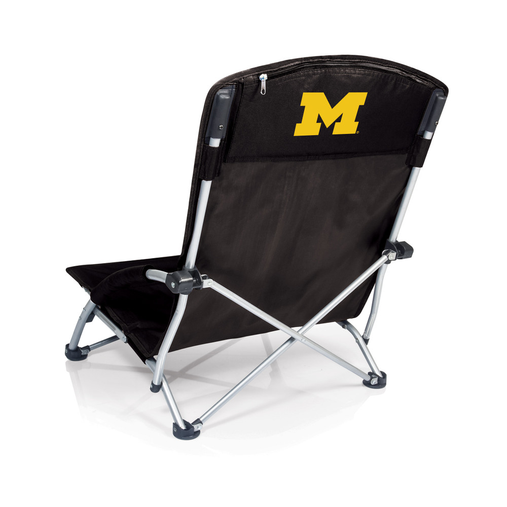 Michigan Wolverines Tranquility Beach Chair with Carry Bag | Picnic Time | 792-00-175-344-0