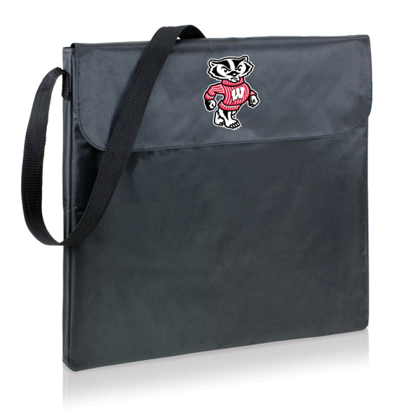 Wisconsin Badgers Portable Charcoal BBQ Grill | Picnic Time | 775-00-175-644-0