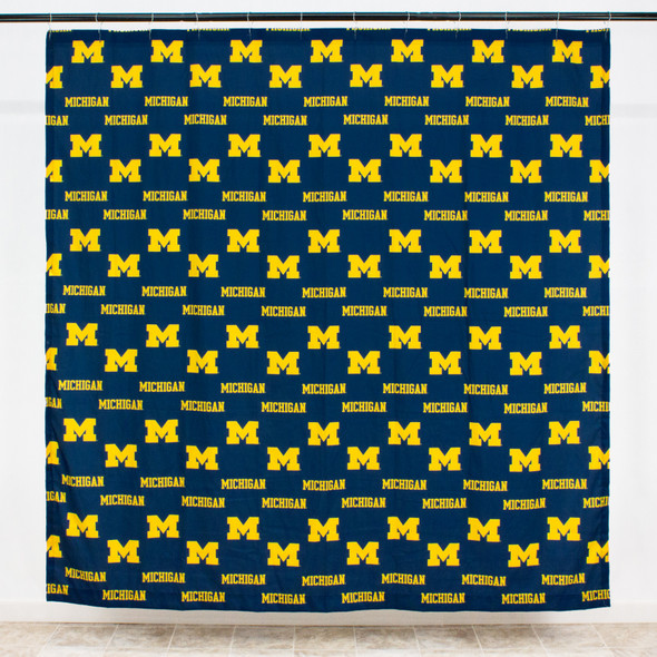 Michigan Wolverines Printed Shower Curtain Cover | College Covers | MICSC