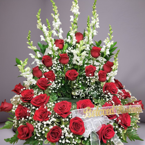  Red Rose Urn Surround (SCF23MAY11)