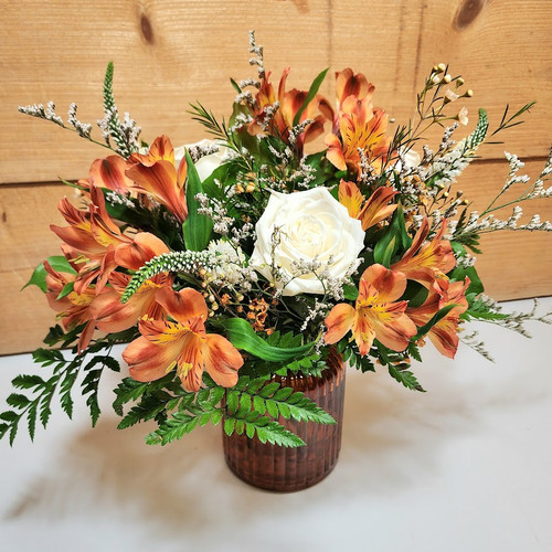 Falling For You Bouquet (2099) Falling For You Bouquet (2099)