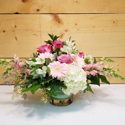 Modern Elegance (SCF19D26) by Savilles Country Florist.  Flower and Plant delivery to Orchard Park, NY and the surrounding area including same day delivery to Hamburg, West Seneca, East Aurora, Blasdell and Buffalo NY   
