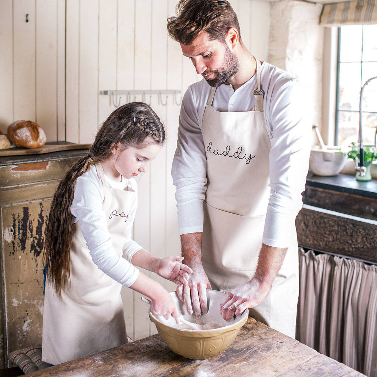 Daddy and hot sale daughter cooking aprons