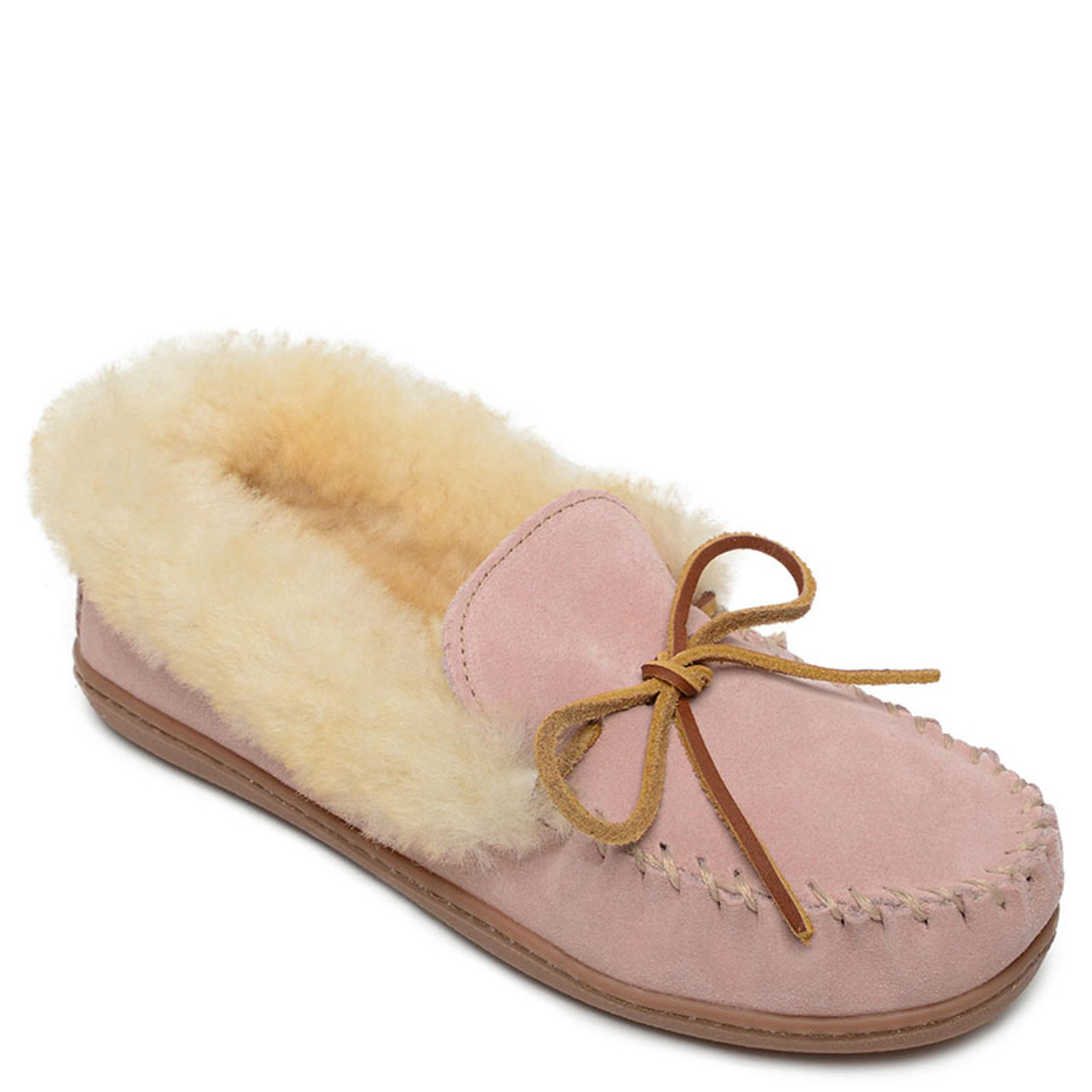 Minnetonka alpine 2025 moccasin slipper