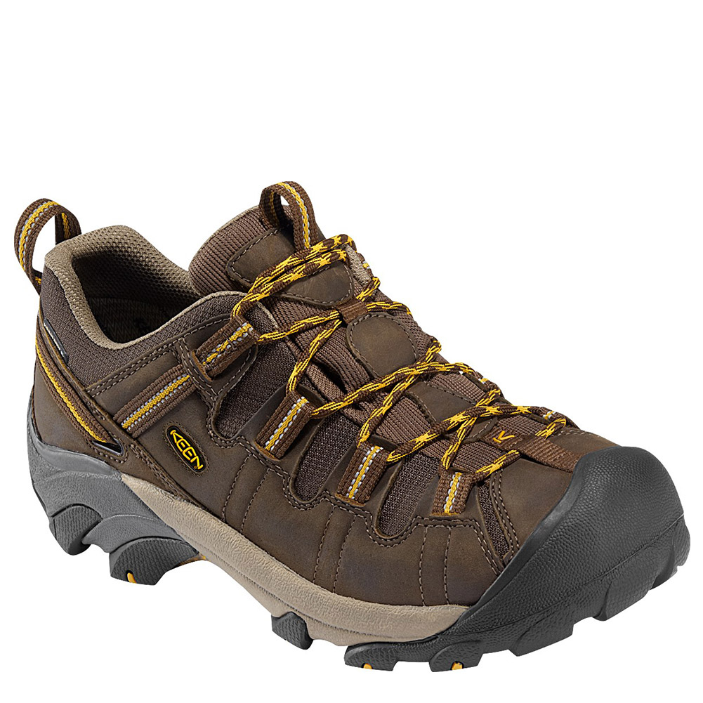 Keen Saltzman Low WP Raven Hiking Shoes, Men's Fashion, Footwear, Sneakers  on Carousell