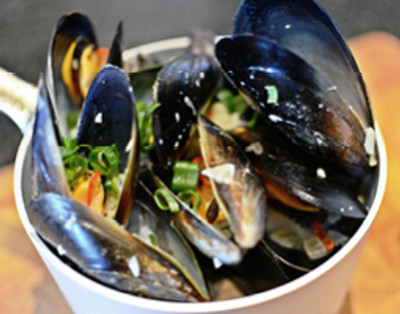 Cider & Chilli Mussels