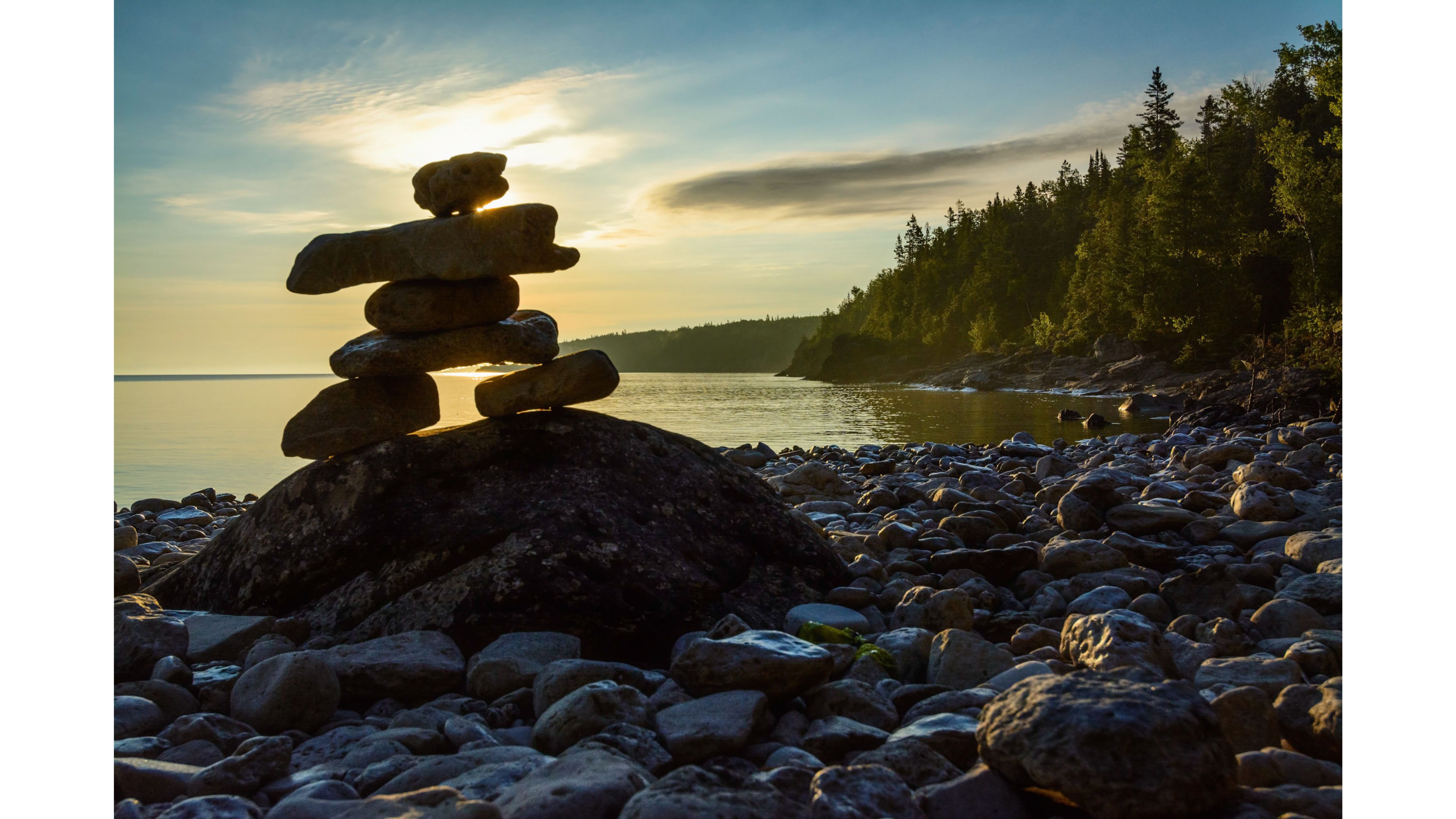 Inukshuk picture at coastline of Turtle Island