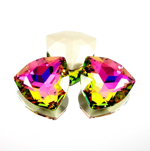 Crystal Trilliant Stone 24x24mm Vitrail Rose Crystal Trilliant Stone 24x24mm Vitrail Rose