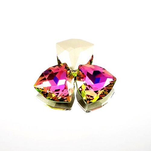 Crystal trilliant fancy stone 17x17mm Vitrail Rose Crystal trilliant fancy stone 17x17mm Vitrail Rose