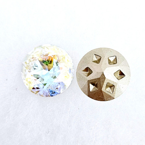 Crystal Chaton 'Star Meteorite' series. 18mm Round, Lt Crystal AB Crystal Chaton 'Star Meteorite' series. 18mm Round, Lt Crystal AB