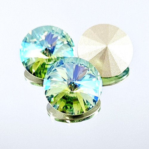 Crystal round stone Rivoli 16mm Chrysolite Moonlight Crystal round stone Rivoli 16mm Chrysolite Moonlight