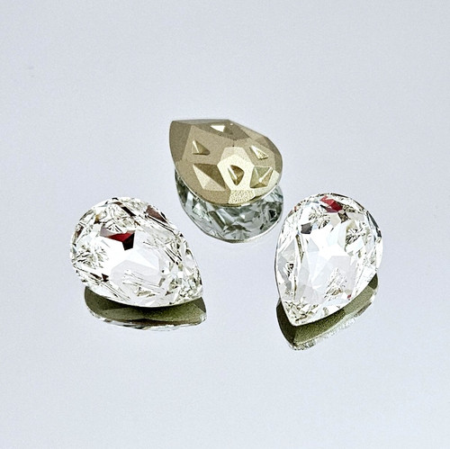 Crystal pear-shape stone 18x13mm "Star Meteorite". Clear/Crystal Crystal pear-shape stone 18x13mm "Star Meteorite". Clear/Crystal