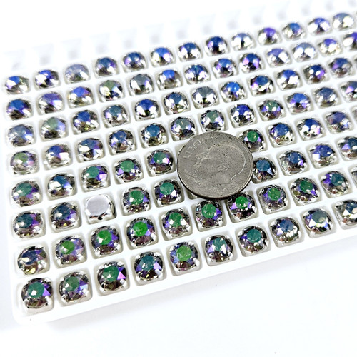 6mm chaton crystal in silver claw setting, Ghost Lt. 6mm chaton crystal in silver claw setting, Ghost Lt.