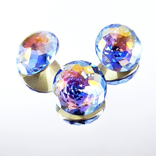 Crystal Dome Round Stone 18mm, Pointed back and plated. Lt Sapphire cognac. Crystal Dome Round Stone 18mm, Pointed back and plated. Lt Sapphire cognac.