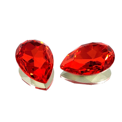 Crystal fancy stone pear-shape 30x20mm Lt siam Crystal fancy stone pear-shape 30x20mm Lt siam