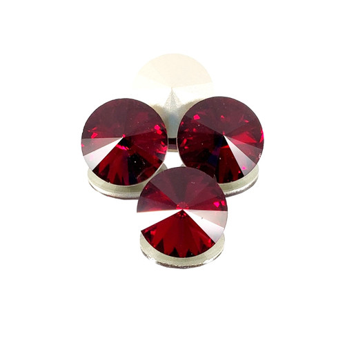 Crystal Rivoli 12mm Siam Crystal Rivoli 12mm Siam