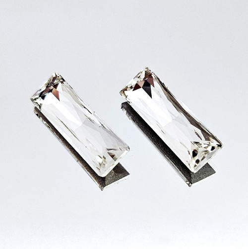 Crystal fancy stone Baguette 7x21mm Crystal/Clear. Crystal fancy stone Baguette 7x21mm Crystal/Clear.
