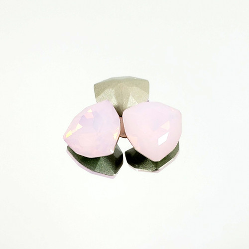 Crystal trilliant fancy stone 17x17mm Rose Water Opal Crystal trilliant fancy stone 17x17mm Rose Water Opal
