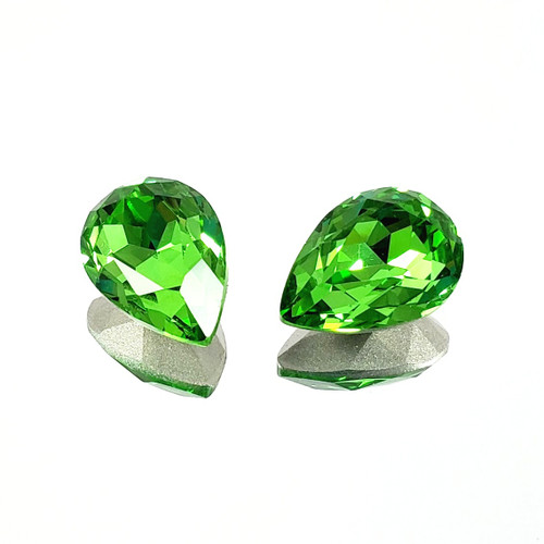 Crystal fancy stone pear 14x10mm Peridot