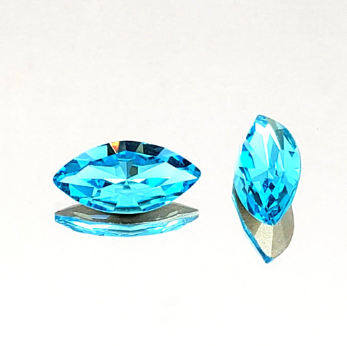 Crystal Navette Stone 18x9mm Dk Aqua