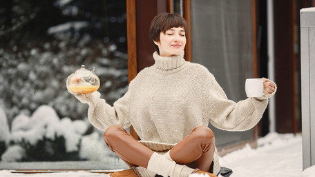 Winter Self‑Care Rituals: Cozy, Calm & Rooted in Nature
