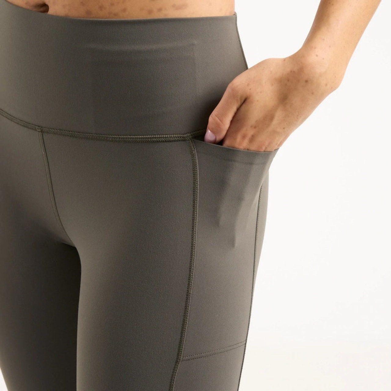 Women's Daily Pocket Legging - Graphite - Ramsey Outdoor