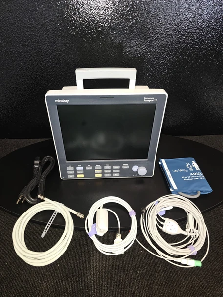 Mindray Passport V Monitor CO2 w/New Accessories