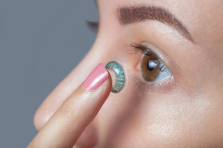 Why Colored Contact Lenses are More Than Just a Fashion Statement