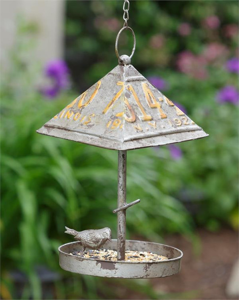 License Plate Roof Bird Feeder