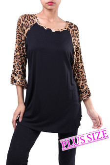 Plus Size Animal Print 3/4 Length Sleeve Top