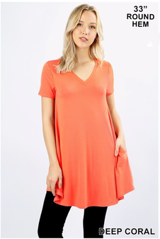 SHORT SLEEVE V-NECK ROUND HEM TUNIC AVAILABLE IN 2 COLORS