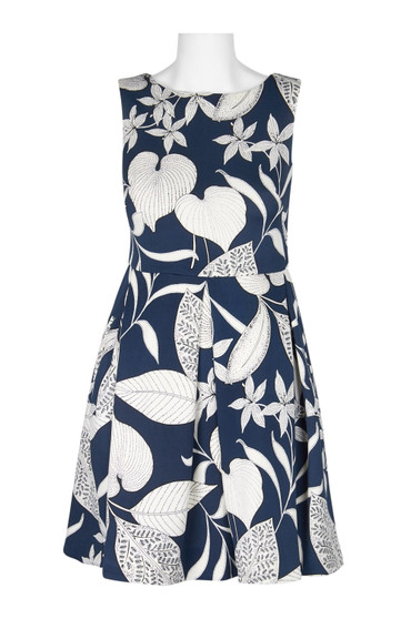 Taylor Boat Neck Sleeveless Pleated Zipper Back Floral Print Scuba Dress